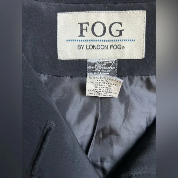 FOG By London Fog Women’s Button up Short Trench Coat Large - Picture 3 of 9